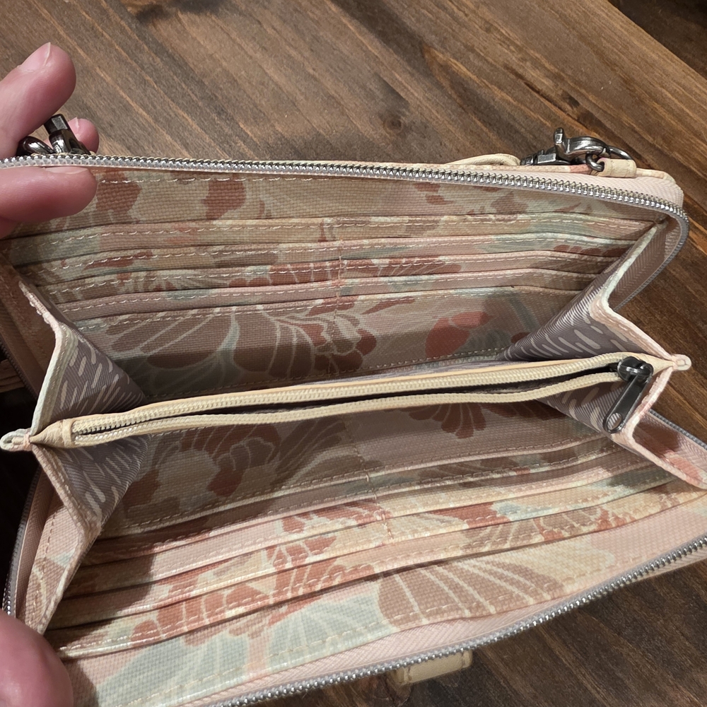 Sakroots Pastel Floral Crossbody Bag - Picture 4 of 4